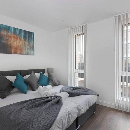 Spacious, Bright & Modern 1 & 2 Bed Apartments At Sligo House - Central Watford Watford  Zewnętrze zdjęcie