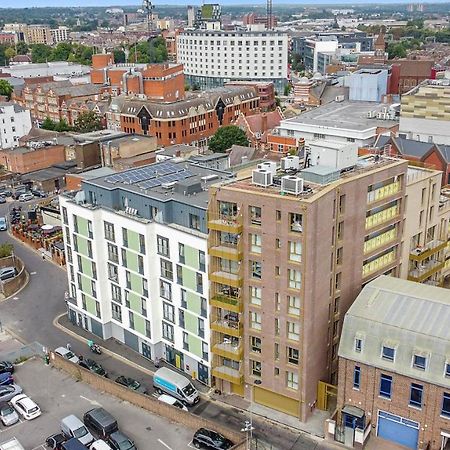 Spacious, Bright & Modern 1 & 2 Bed Apartments At Sligo House - Central Watford Watford  Zewnętrze zdjęcie