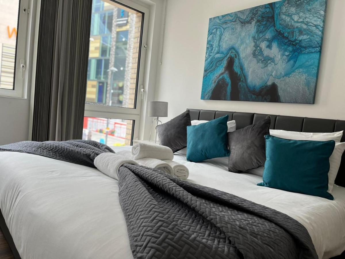 Spacious, Bright & Modern 1 & 2 Bed Apartments At Sligo House - Central Watford Watford  Zewnętrze zdjęcie