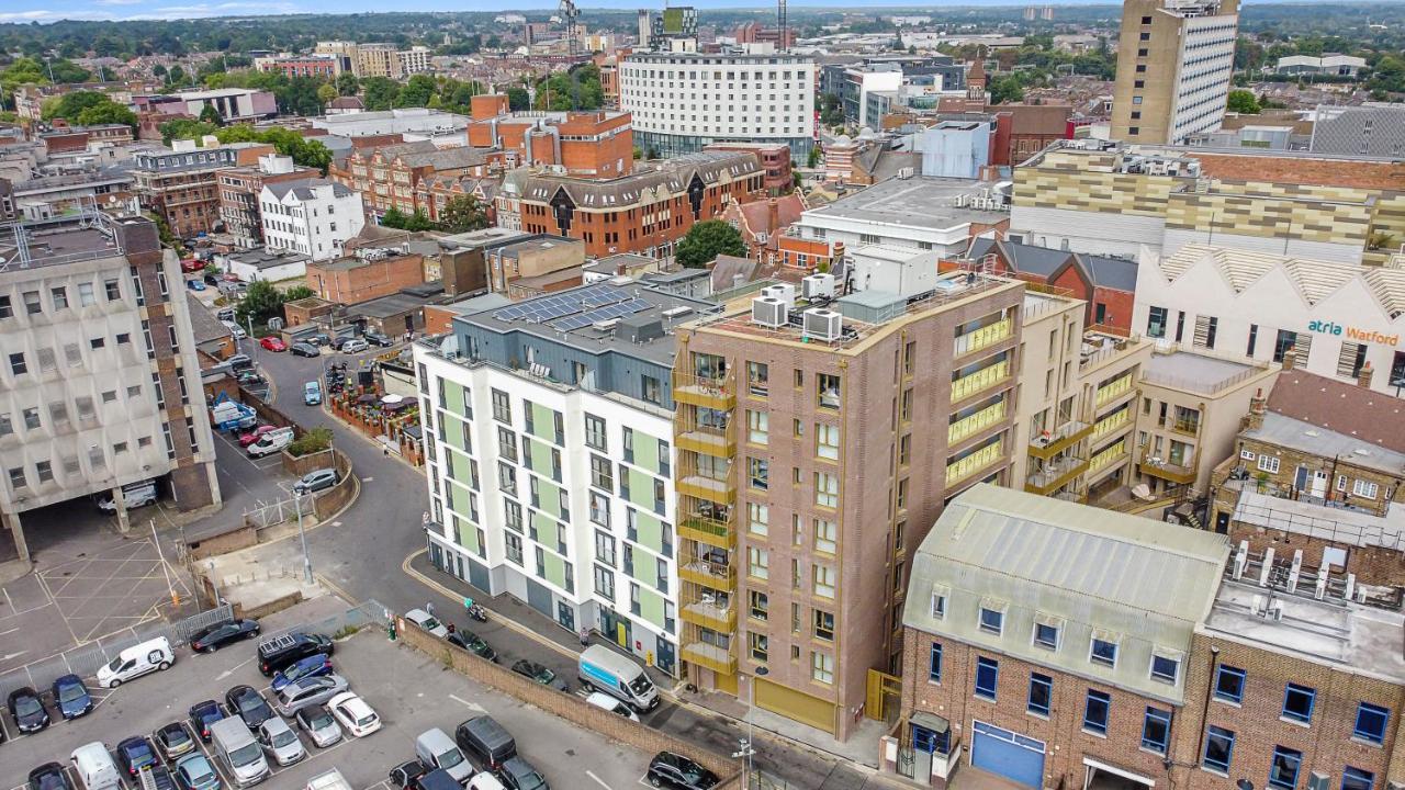 Spacious, Bright & Modern 1 & 2 Bed Apartments At Sligo House - Central Watford Watford  Zewnętrze zdjęcie