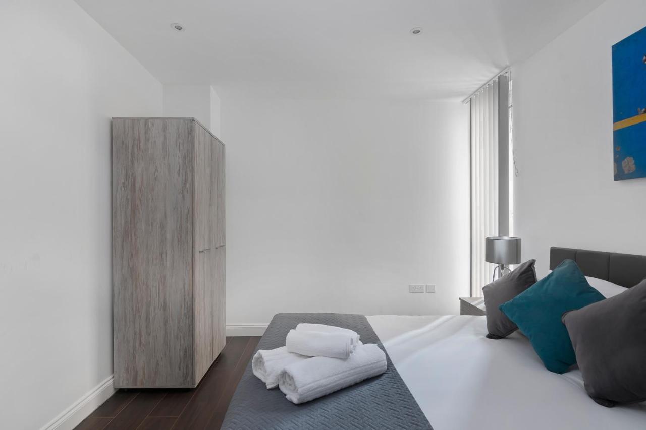 Spacious, Bright & Modern 1 & 2 Bed Apartments At Sligo House - Central Watford Watford  Zewnętrze zdjęcie